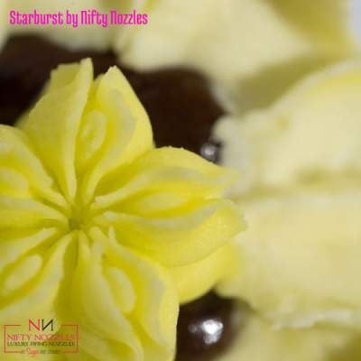 Sugar and Crumbs Nifty Nozzle -Starburst Flower-